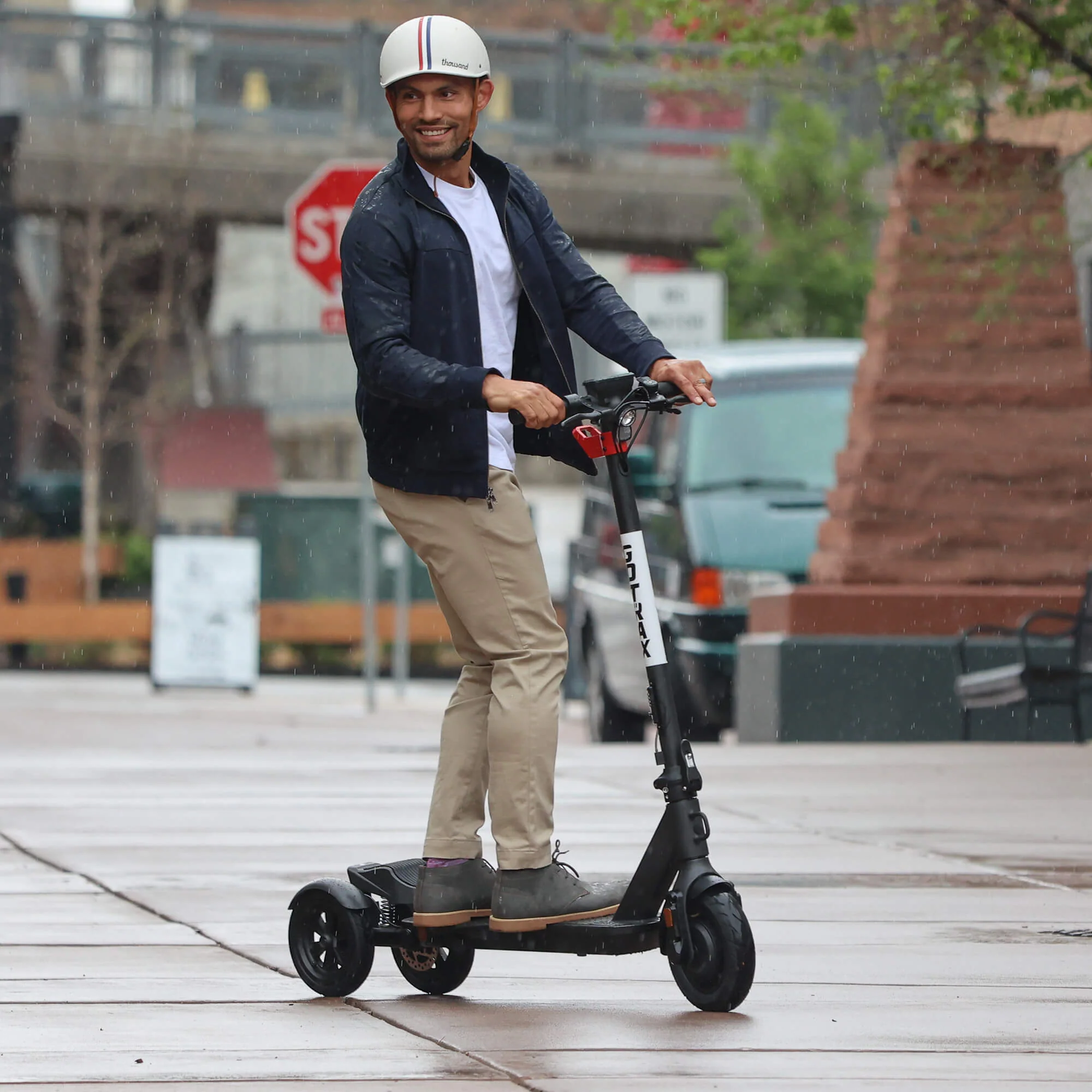 G Pro 3 Wheel Electric Scooter - Image 2
