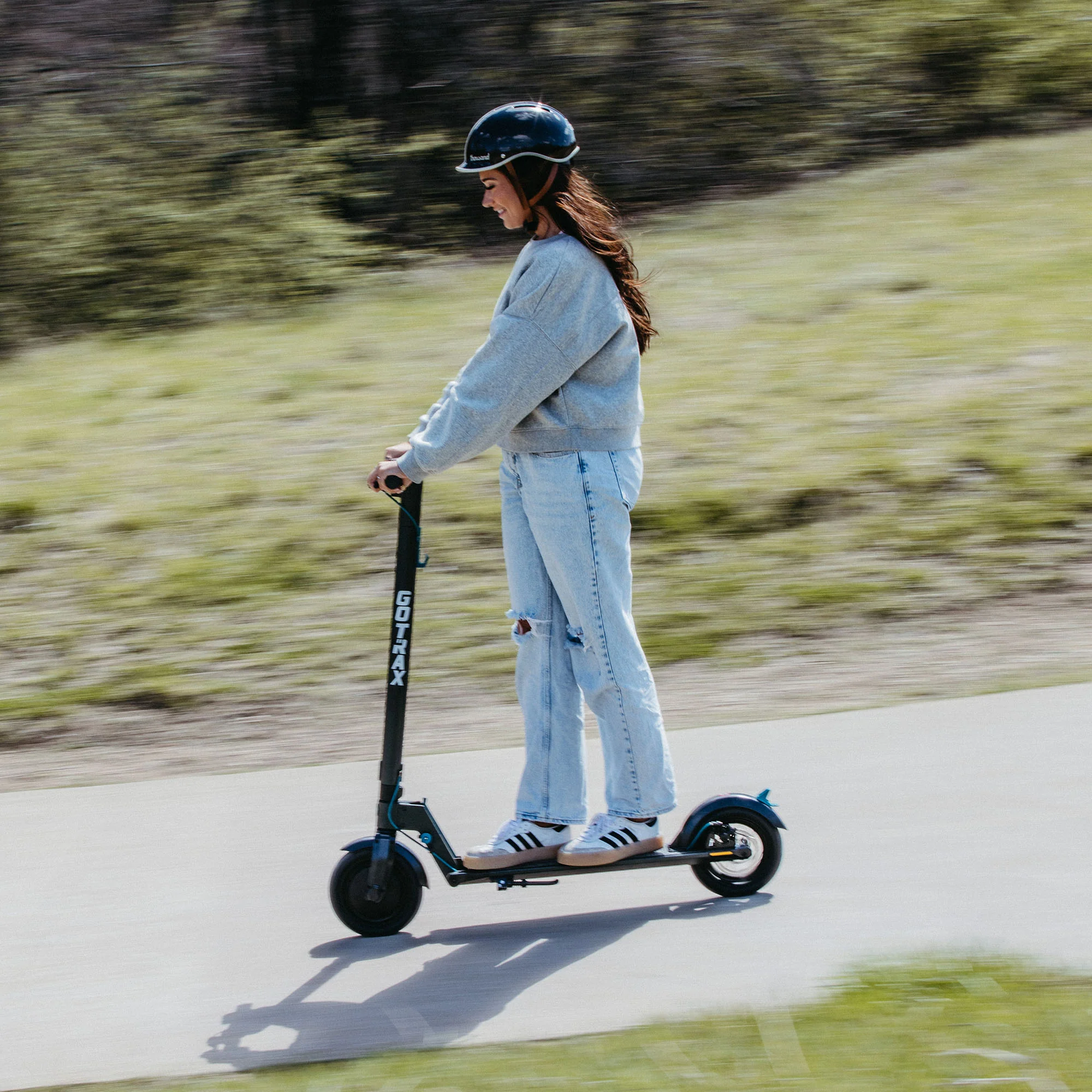 G3 Plus Electric Scooter - Image 4