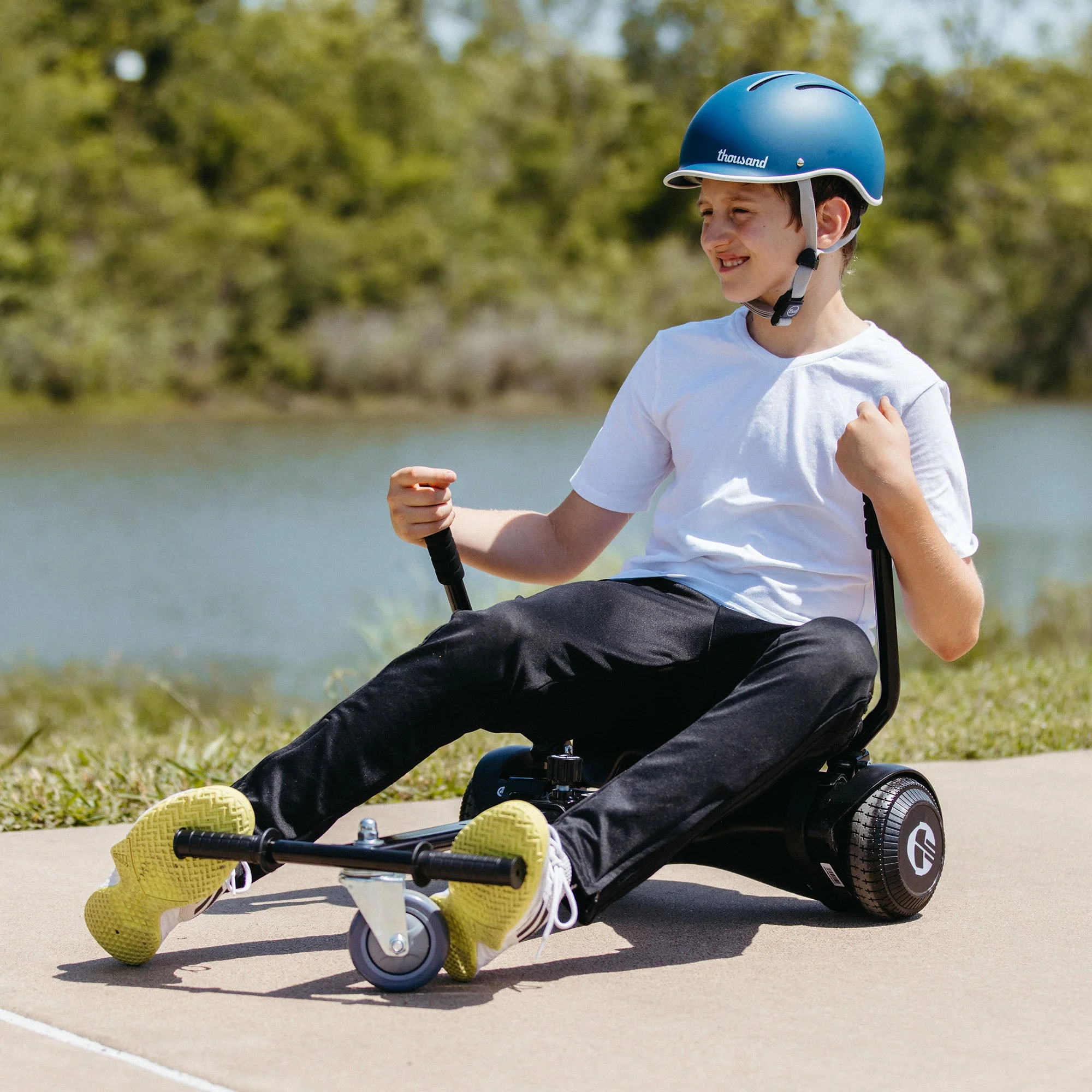 Hover Kart with Rear Shock Absorption - Image 3