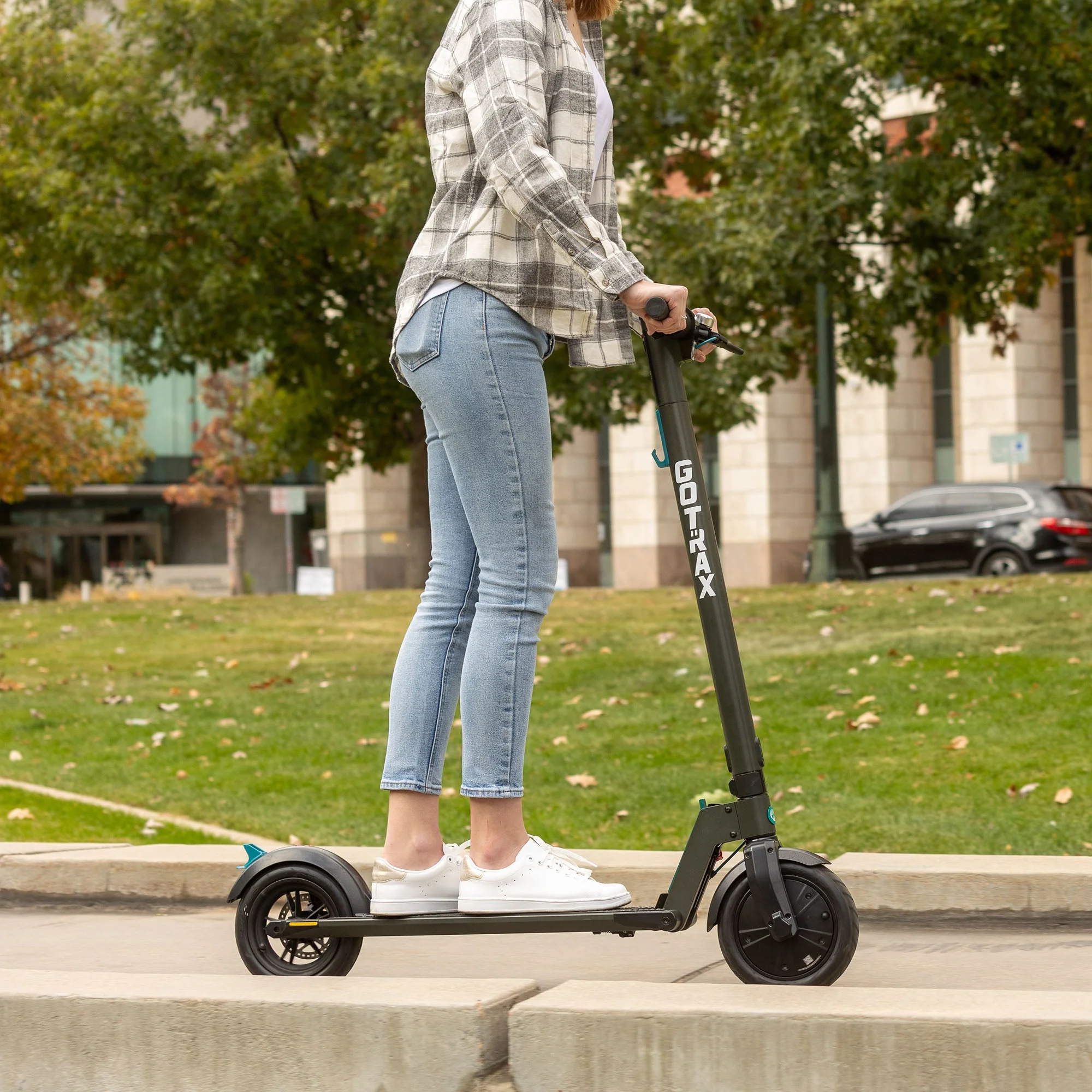 Rival Electric Scooter - Image 5